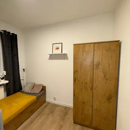 Jednoosobowy Do Wynajecia W Mieszkaniu Kapslový hotel Varšava